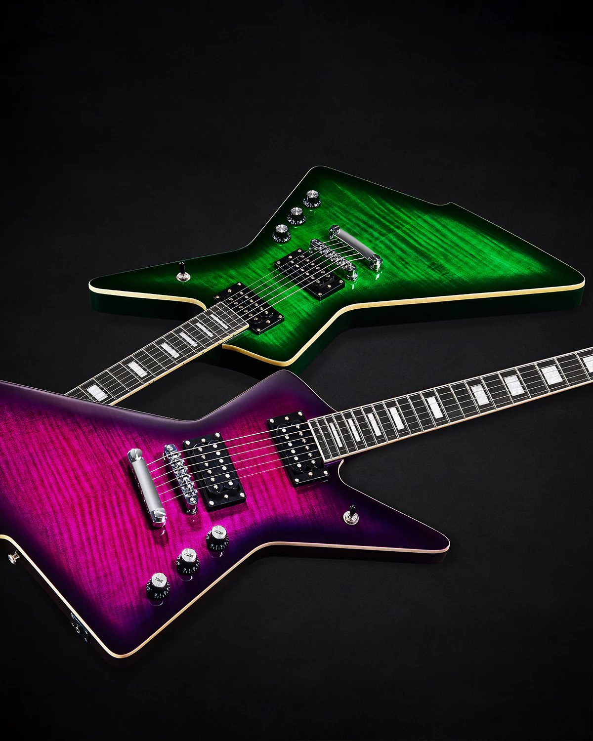 WestCreek Revenge Right Handed Electric Guitar (Green lizard) - Image 2